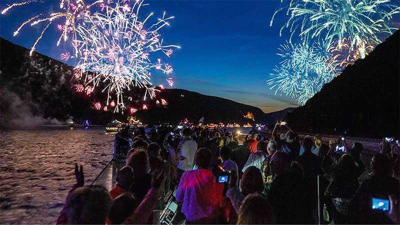 Oberwesel, Rdesheim og Rhinen i flammer