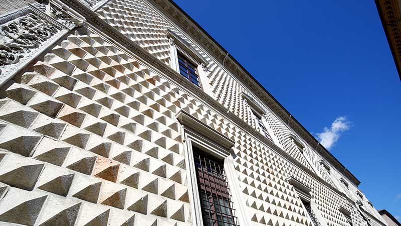 Palazzo dei Diamanti (Diamanti-palasset) i Ferrara