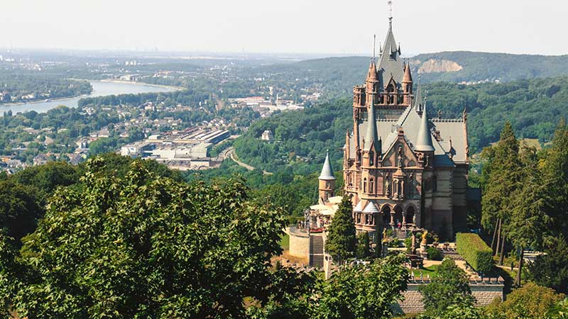 Drachenburg-slottet i Königswinter