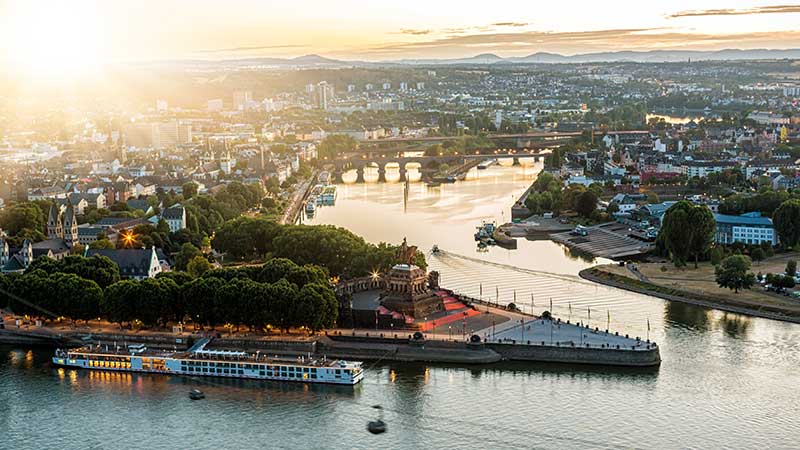 Koblenz - der Mosel og Rhinen møtes