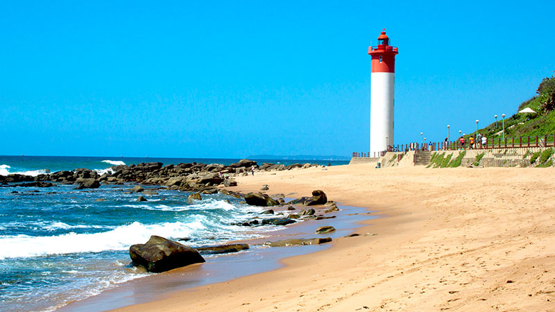 Fyrtårn på stranden i Durban