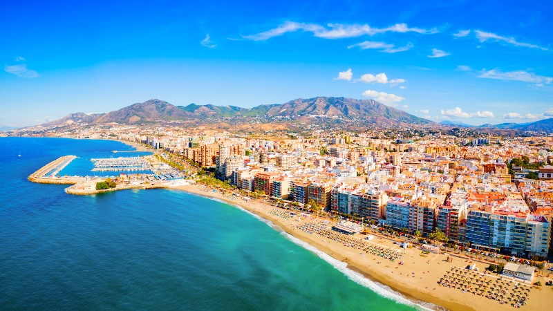 Kystlinje og strand i Fuengirola